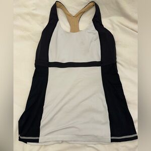 Lululemon women’s workout tank - (size 6; black & tan)